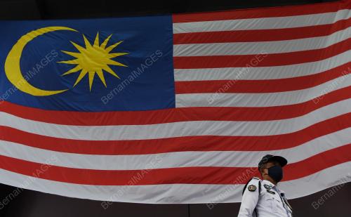 DATUK SERI WAN ROSDY WAN ISMAIL