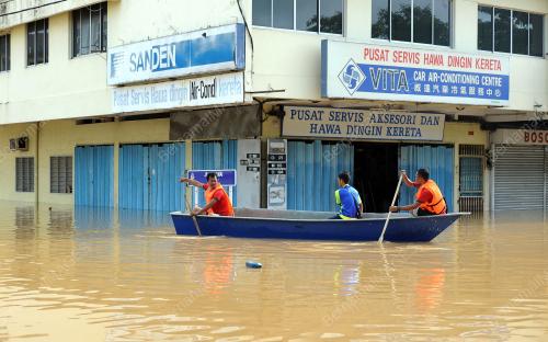 PH16_27122014_BANJIR
