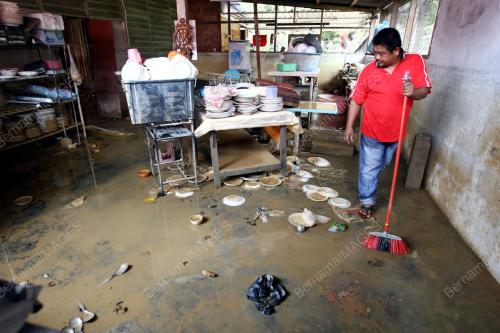 PH16_28122014_KESAN_BANJIR