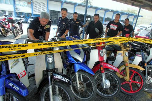 PH17_02102014_MOTOSIKAL
