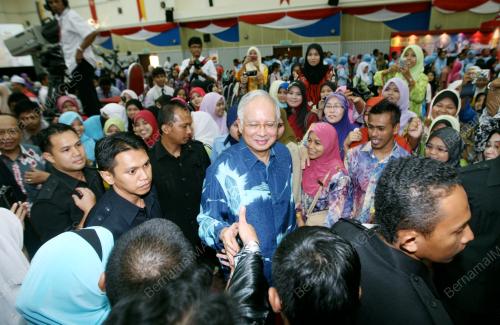 DATUK SERI MOHD NAJIB TUN ABDUL RAZAK