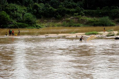PH17_08112015_BANJIR