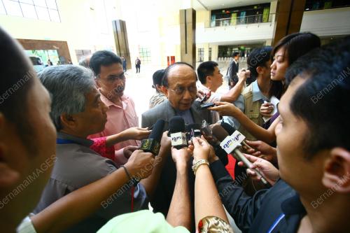 PH17_09022011_MENTERI