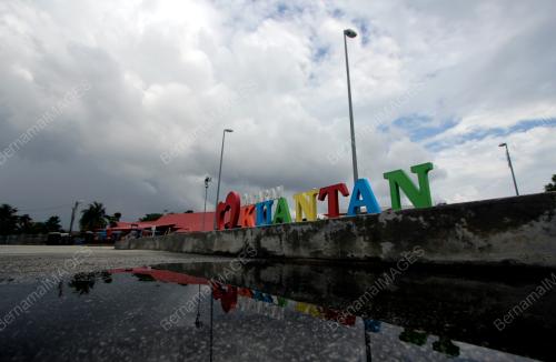 CUACA MENDUNG