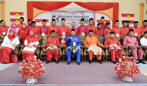 PH17_14082016_MAHDZIR