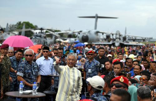 PH17_16112019_AGONG_TUDM
