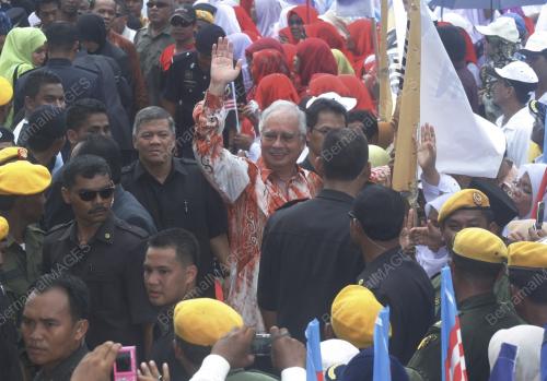 MOHD NAJIB TUN ABDUL RAZAK