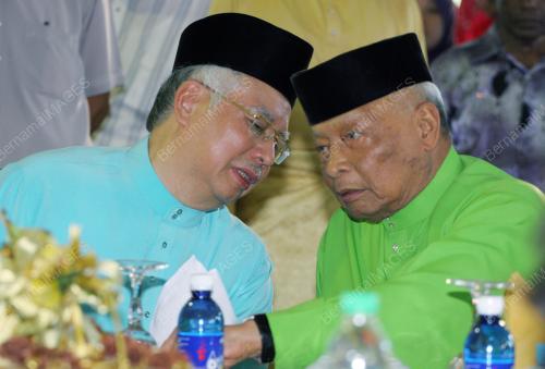 DATUK SERI MOHD NAJIB TUN ABDUL RAZAK