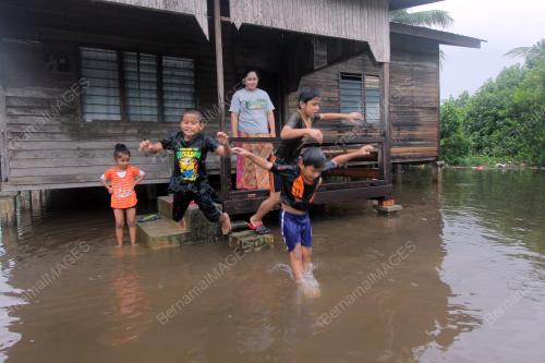 PH17_22122014_BANJIR
