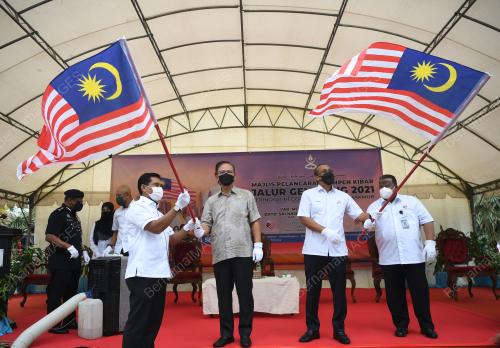 DATUK SERI WAN ROSDY WAN ISMAIL