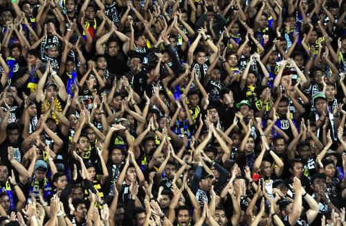 PH17_24102014_BOLA_SEPAK