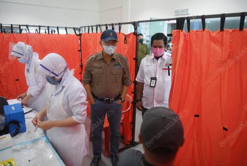 DATUK SERI WAN ROSDY WAN ISMAIL