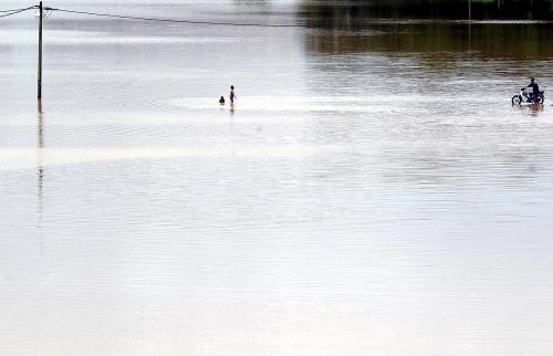 PH18_14012012_BANJIR