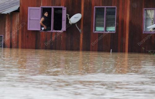 PH18_24122014_BANJIR