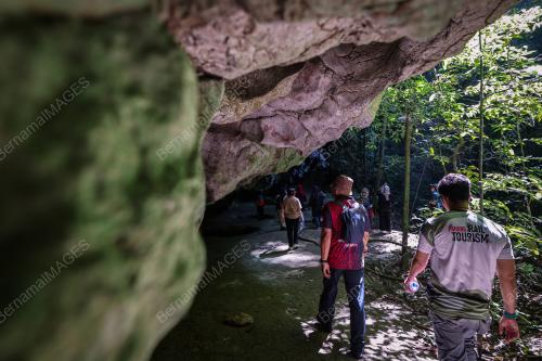 GUA KOTA GELANGGI