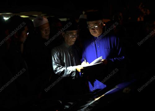 PH19_04082013_PM_SUMBANGAN