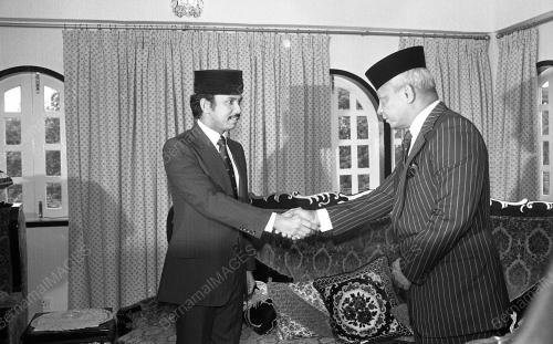 SULTAN AHMAD SHAH AL-MUSTAIN BILLAH