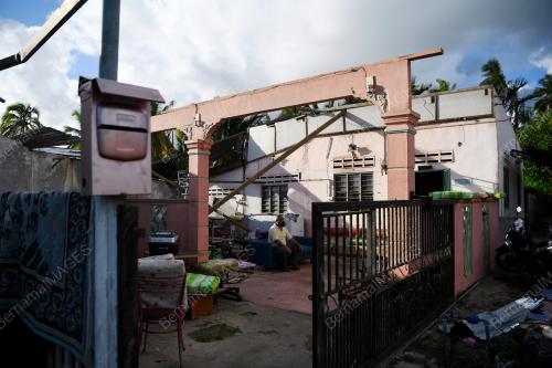 RIBUT KAMPUNG BALOK