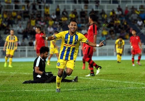 PH20_03042019_BOLA_BN201904025321