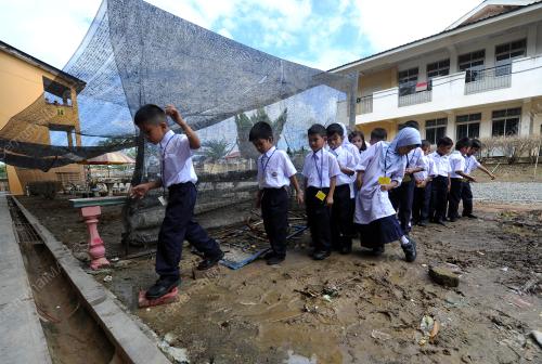 PH20_12012015_SEKOLAH