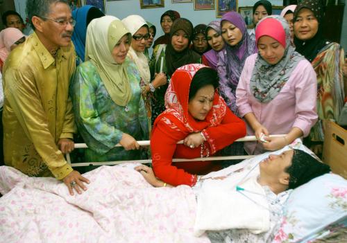 DATIN SERI ROSMAH MANSOR