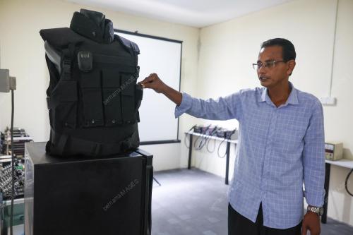 MOHD AZAHAR ZANUDIN