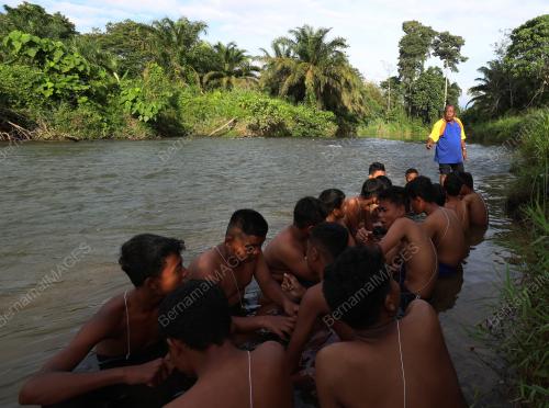 BERSUNAT SUKU KAUM JAHUT