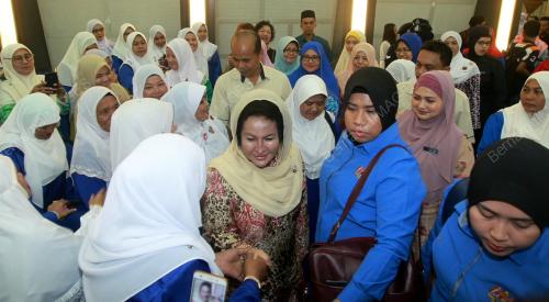 PH21_15042018_ROSMAH