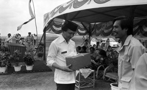 PH21_27012015_RAIS_YATIM