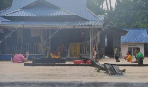 PH21_29122014_BANJIR