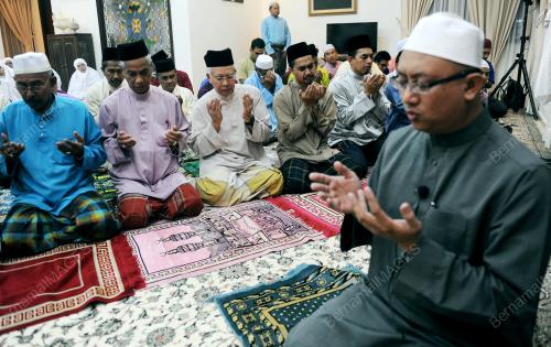 PH22_04052013_PM_SOLAT_HAJAT