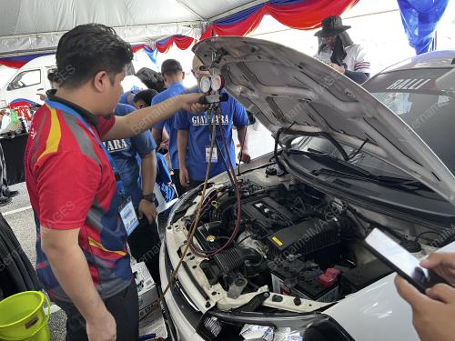 TAWAR SERVIS MOTOSIKAL, PENDINGIN HAWA KERETA PERCUMA