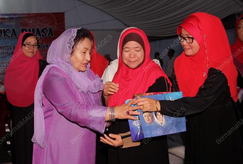 PH22_12072015_ROSMAH