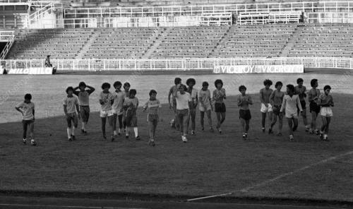 PH22_14012015_LATIHAN_BOLA