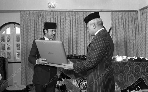 SULTAN AHMAD SHAH AL-MUSTAIN BILLAH