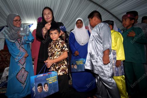 PH23_17062017_ROSMAH