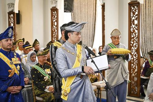 TENGKU HASSANAL IBRAHIM ALAM SHAH