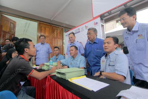 PH25_03052015_ISMAIL