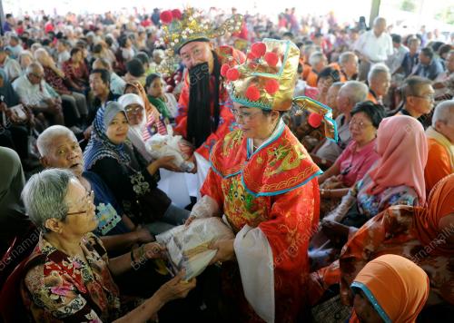 PH25_04022012_PM_CNY