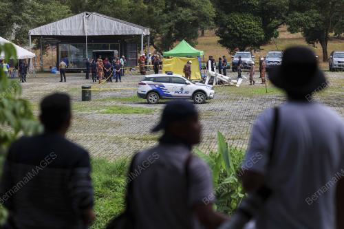 HELIKOPTER TERBAKAR