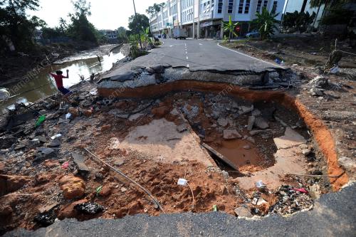 PH26_03012015_BANJIR
