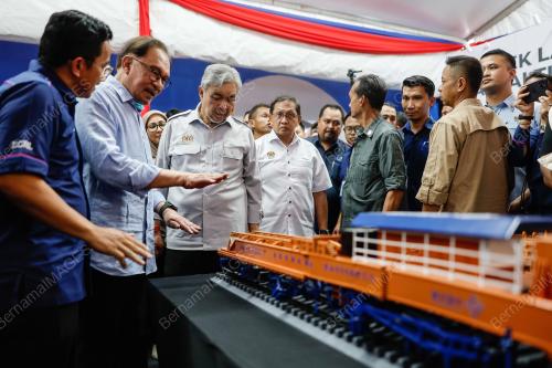 DATUK SERI ANWAR IBRAHIM