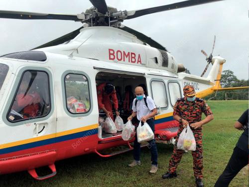 BOMBA HANTAR BANTUAN MAKANAN