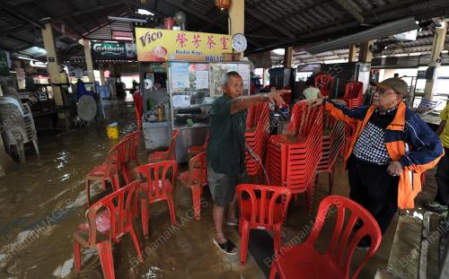 PH26_25012017_BANJIR