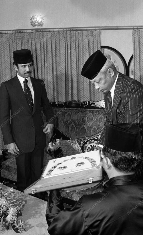 SULTAN AHMAD SHAH AL-MUSTAIN BILLAH
