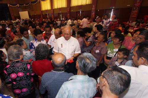 PH28_26022011_NAJIB_CNY