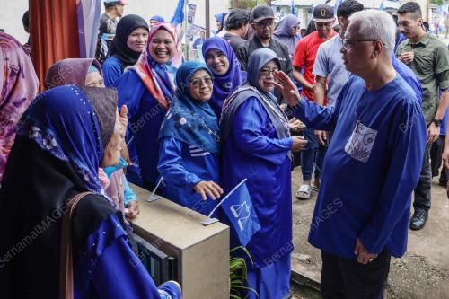 DATUK SERI ISMAIL SABRI YAAKOB