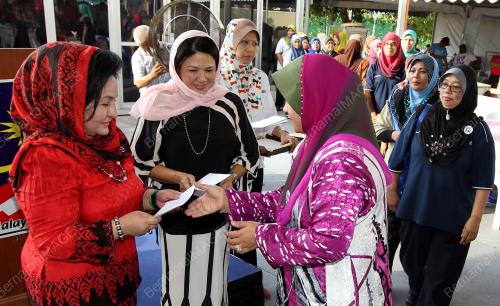 PH30_25042013_ROSMAH