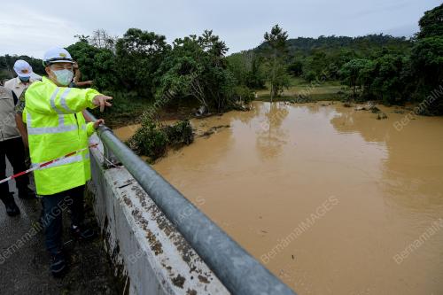 DATUK SERI FADILLAH YUSOF