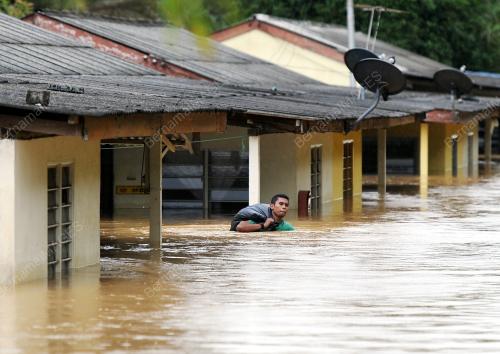 PH31_26012017_BANJIR